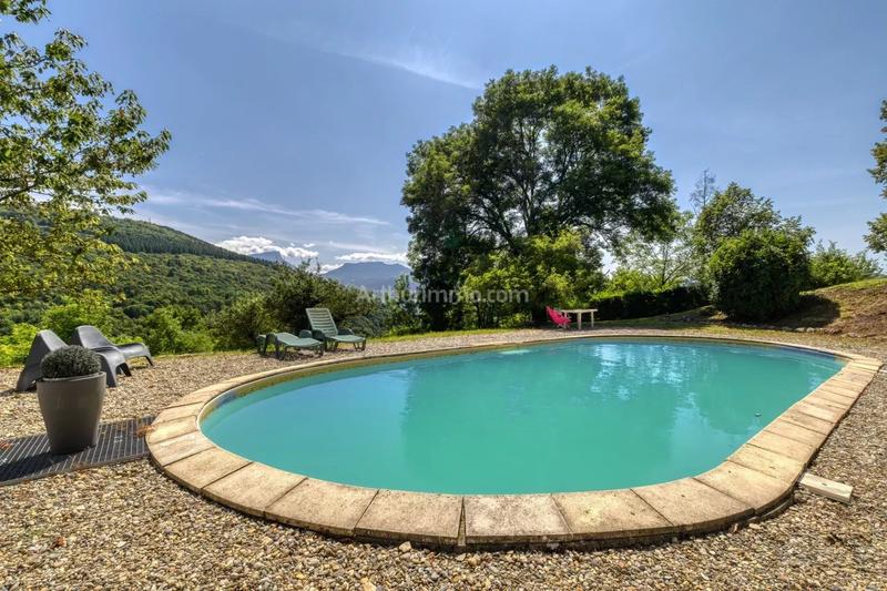 Maison - 500 m² - 10 pièces