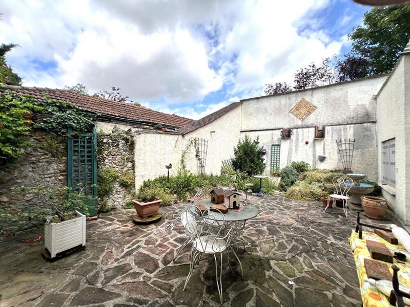 Maison - 155 m² - 6 pièces