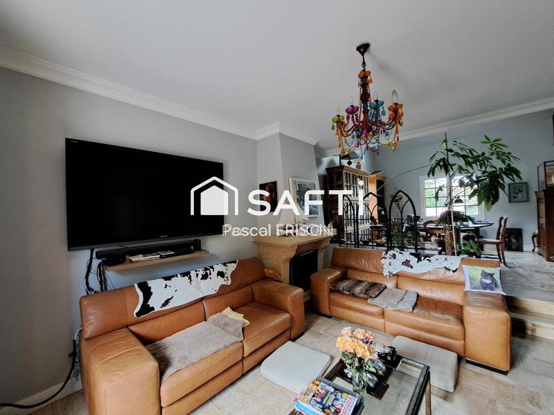 Maison - 188 m² - 7 pièces