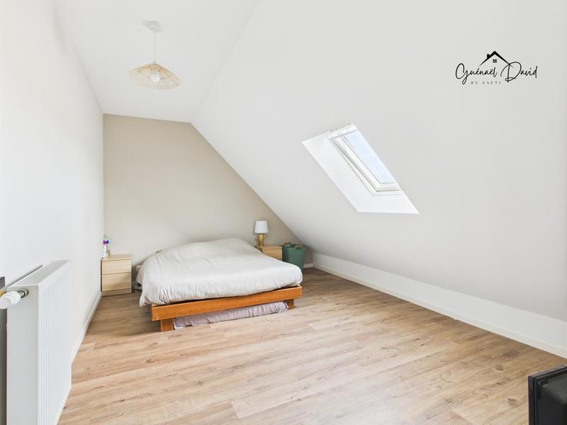 Maison - 110 m² - 5 pièces