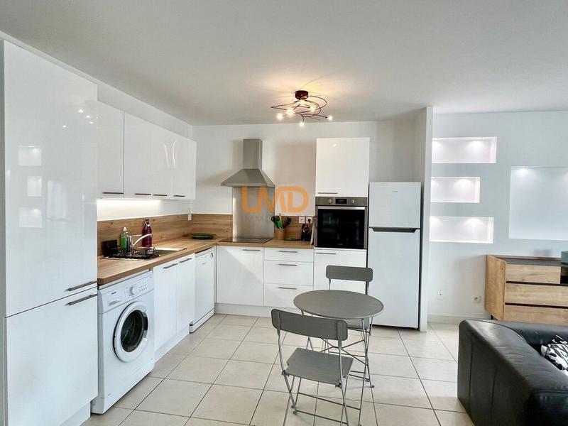 Appartement - 65 m² - 3 pièces