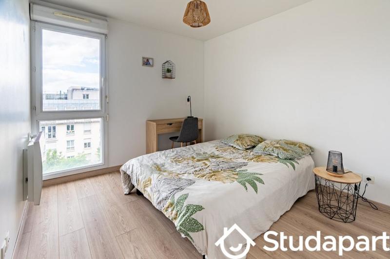 Chambre - 10 m² - 1 pièce