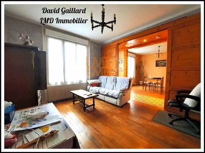 Maison de village - 95 m² - 3 pièces