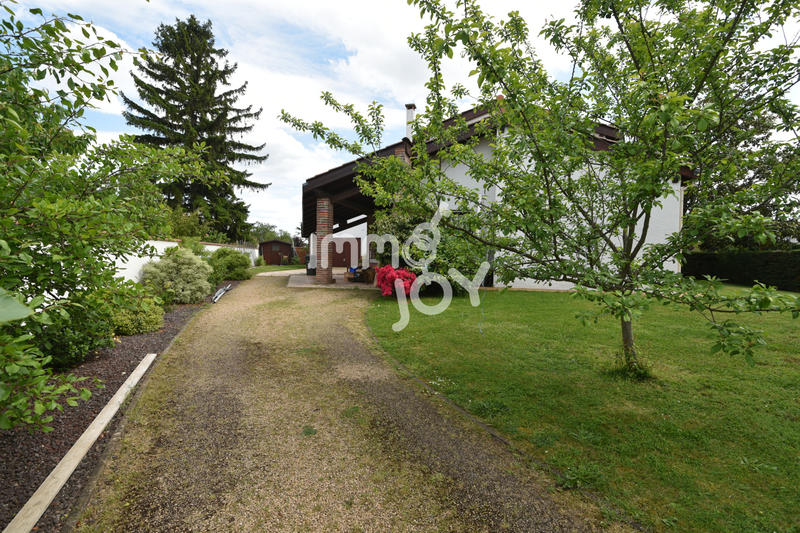 Maison - 168 m² - 5 pièces