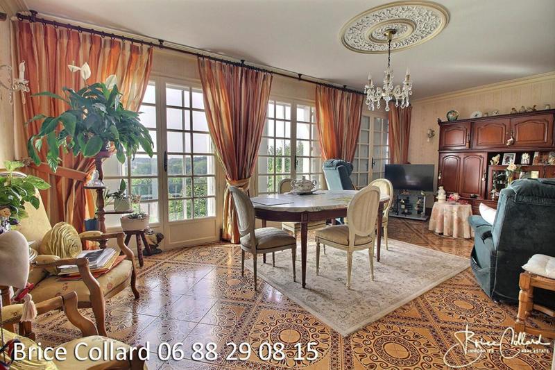 Maison - 160 m² - 8 pièces