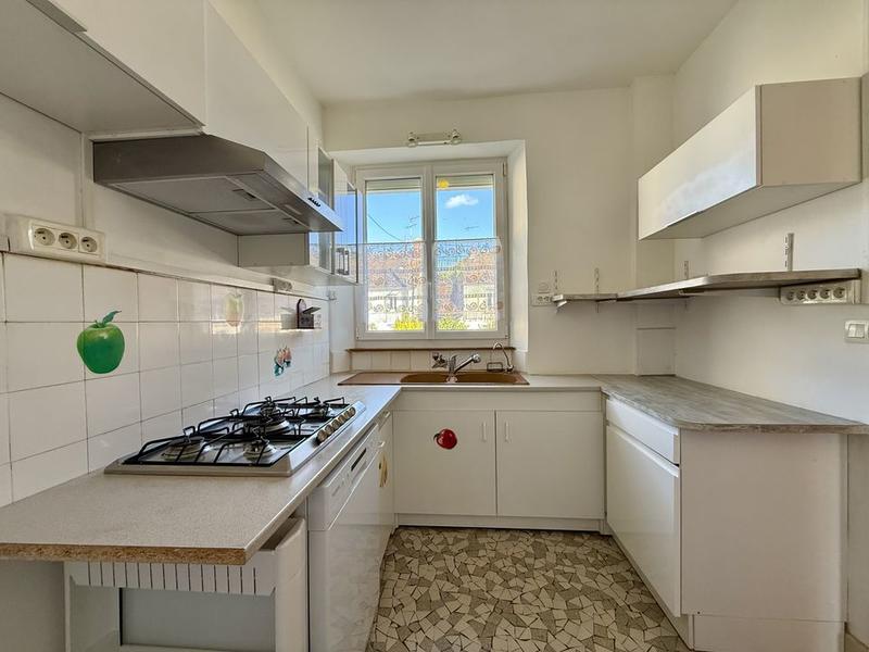 Maison - 158 m² - 6 pièces