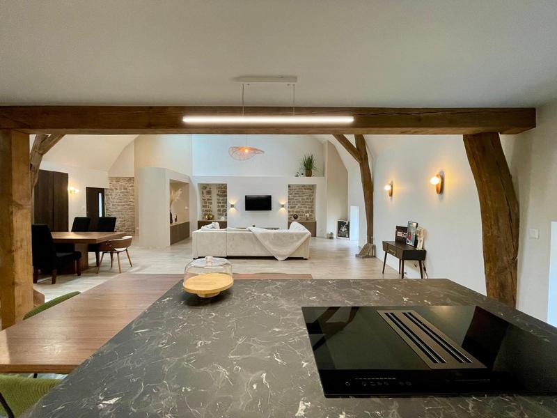 Maison ancienne - 220 m² - 7 pièces