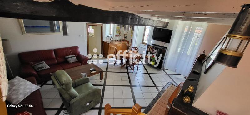 Maison - 144 m² - 7 pièces