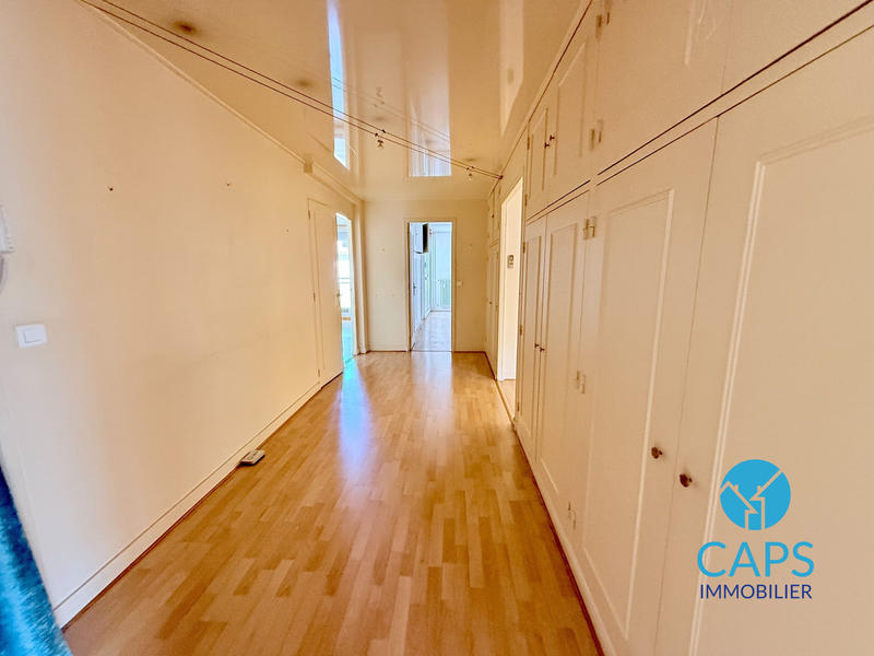 Appartement - 115 m² - 4 pièces