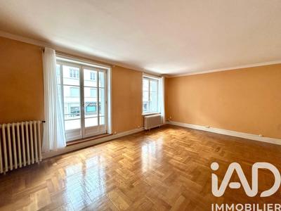 Appartement - 96 m² - 5 pièces