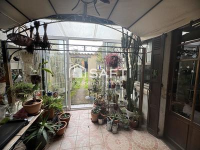 Maison de ville - 220 m² - 6 pièces