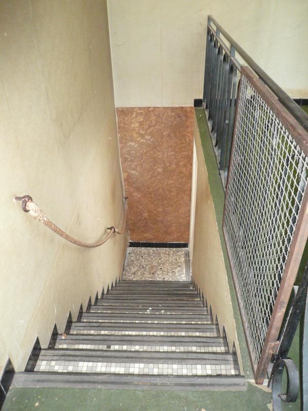 Maison - 261 m² - 12 pièces