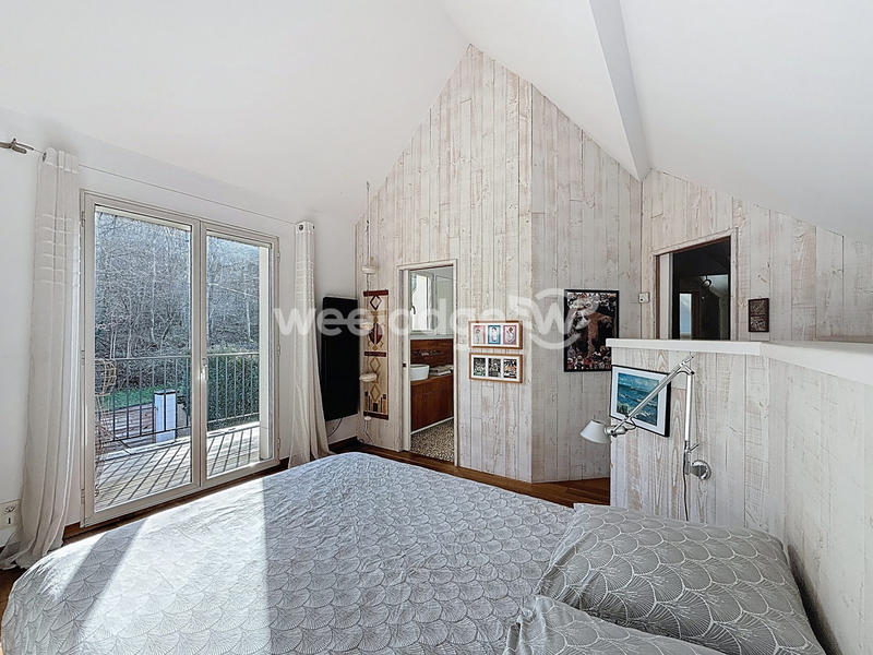 Maison contemporaine - 124 m² - 6 pièces