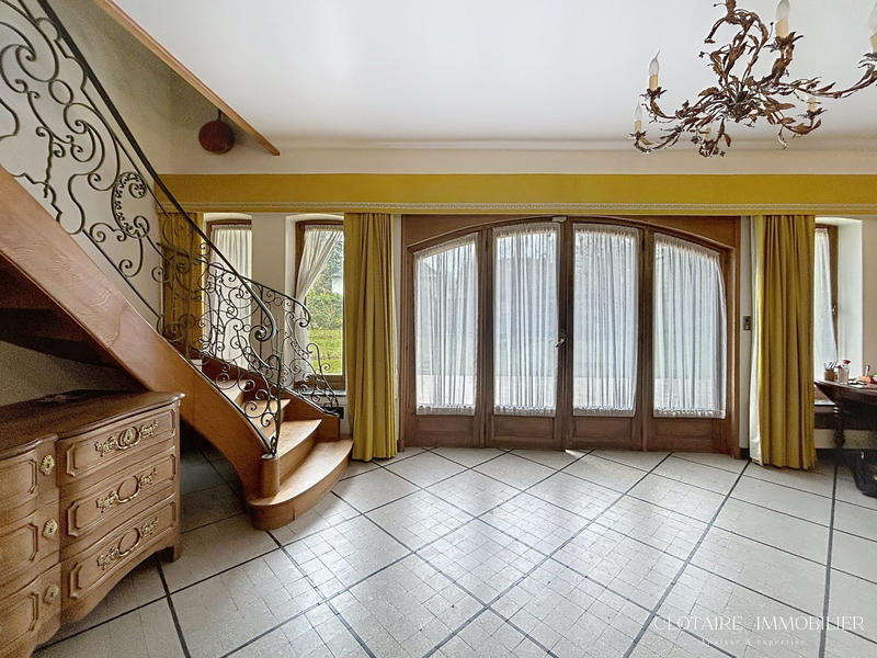 Maison ancienne - 279 m² - 13 pièces