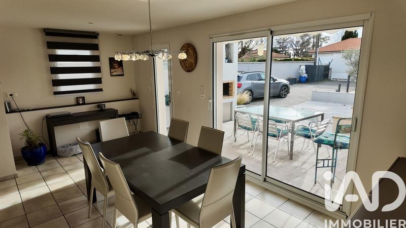 Maison - 145 m² - 6 pièces