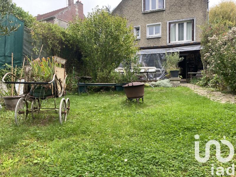 Maison - 99 m² - 4 pièces