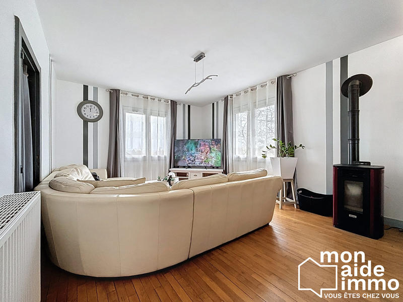 Maison - 120 m² - 6 pièces