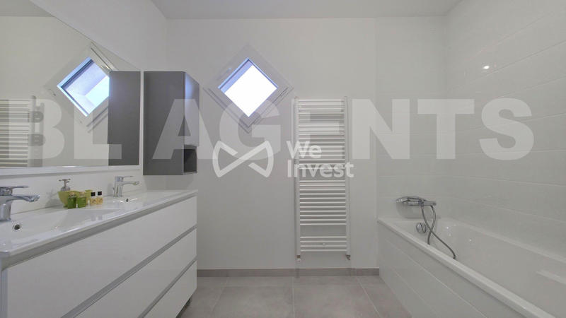 Villa - 144 m² - 7 pièces