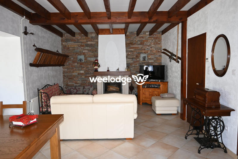 Maison - 131 m² - 9 pièces