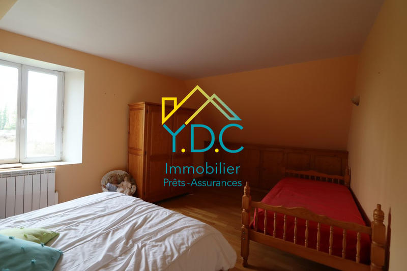 Maison - 204 m² - 12 pièces