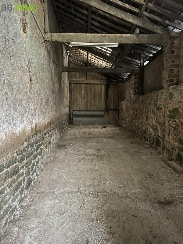 Immeuble - 130 m² - 6 pièces