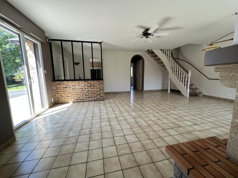 Maison - 160 m² - 8 pièces