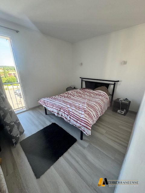 Appartement - 102 m² - 5 pièces