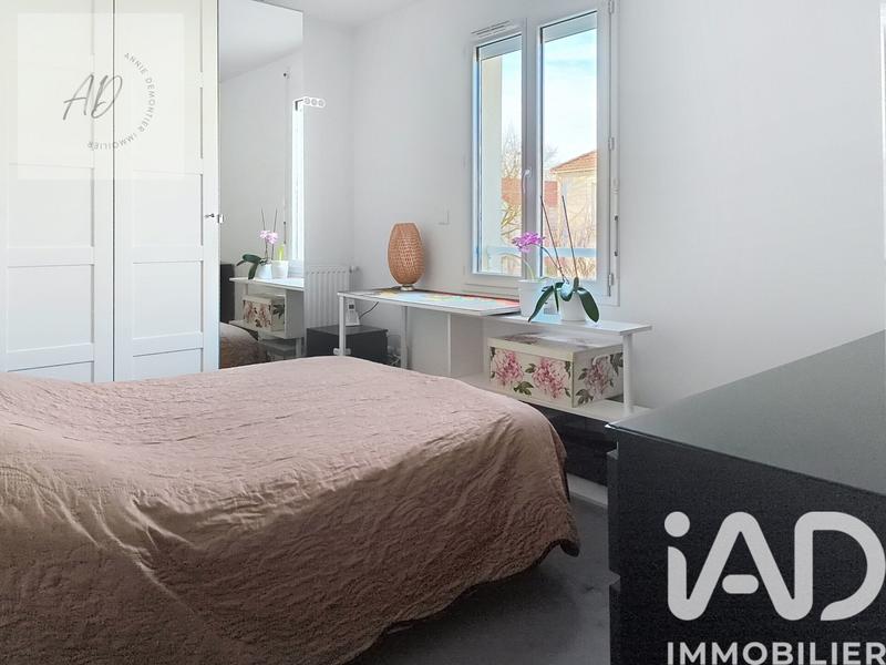 Maison - 93 m² - 4 pièces