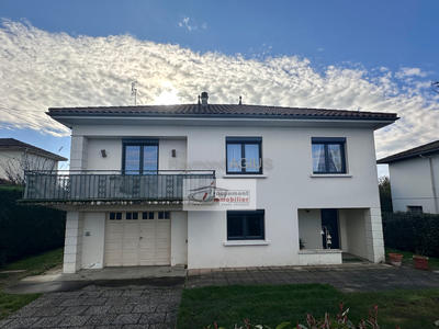 Maison - 120 m² - 7 pièces