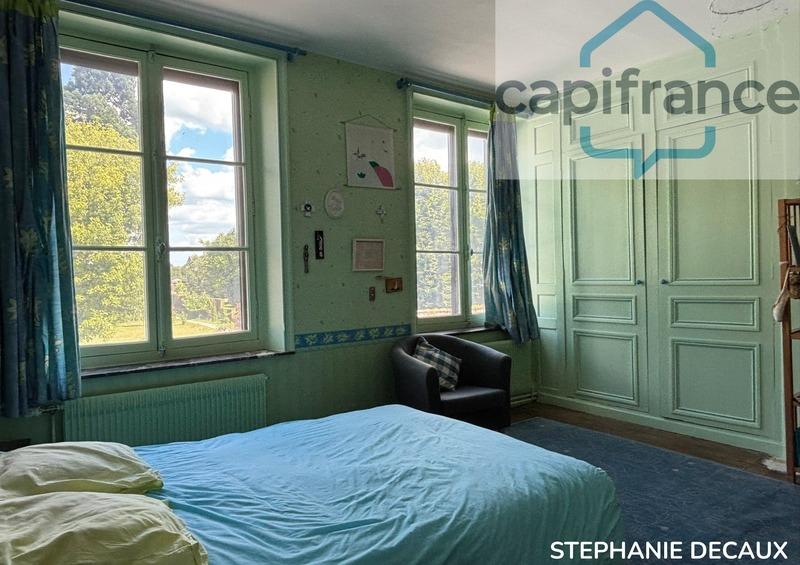 Maison - 315 m² - 13 pièces