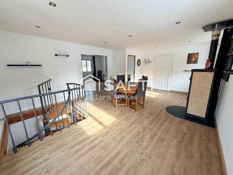 Maison - 107 m² - 4 pièces