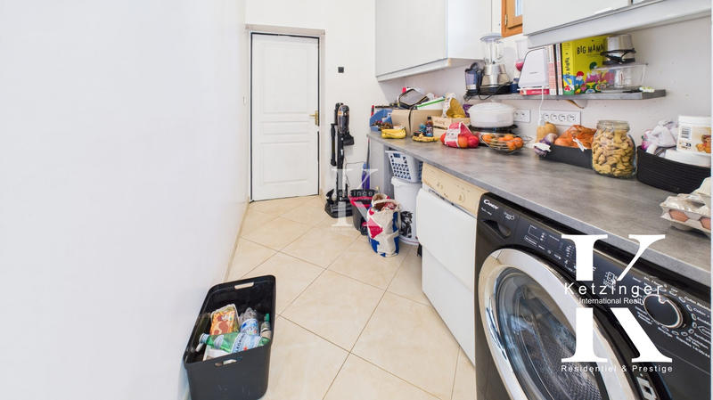 Maison traditionnelle - 140 m² - 5 pièces