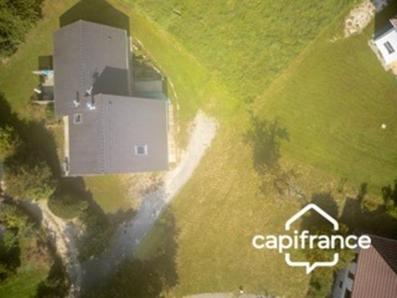 Maison - 180 m² - 8 pièces