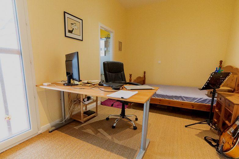 Maison contemporaine - 250 m² - 7 pièces