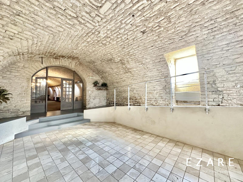 Bureau - 170 m² - 2 pièces