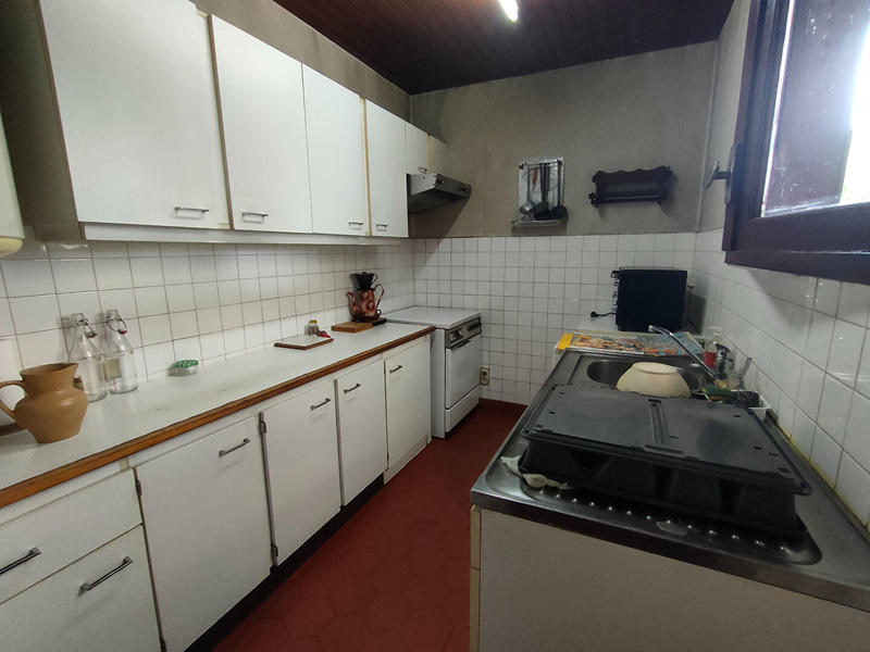 Maison - 176 m² - 9 pièces