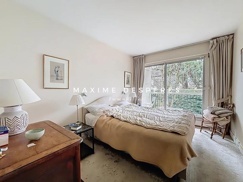 Appartement - 100 m² - 4 pièces