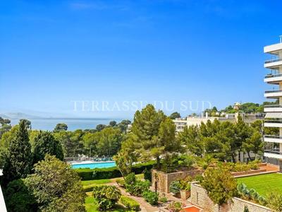 Appartement - 87 m² - 3 pièces