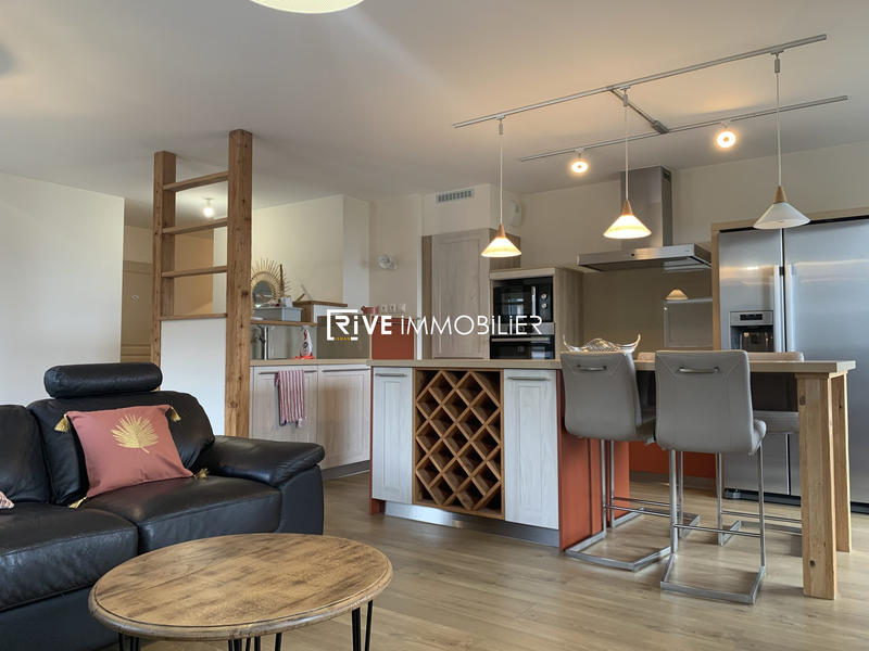 Appartement - 65 m² - 3 pièces