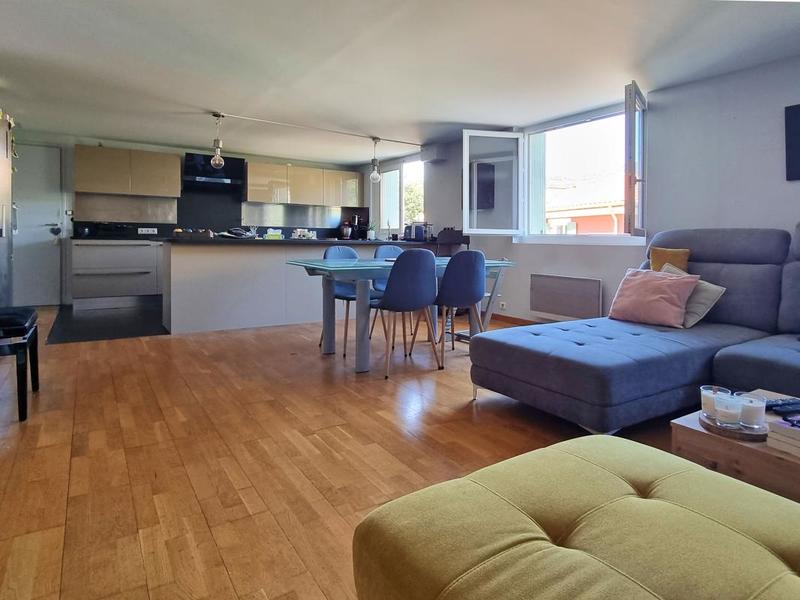 Appartement - 115 m² - 4 pièces