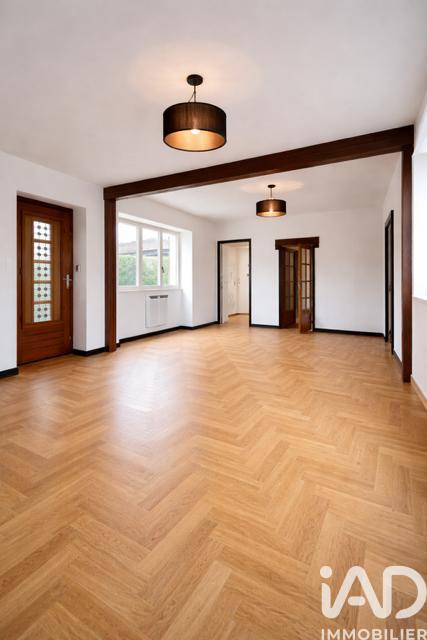 Maison - 83 m² - 4 pièces