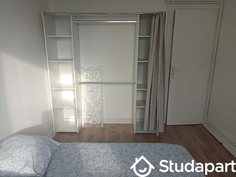 Chambre - 10 m² - 1 pièce