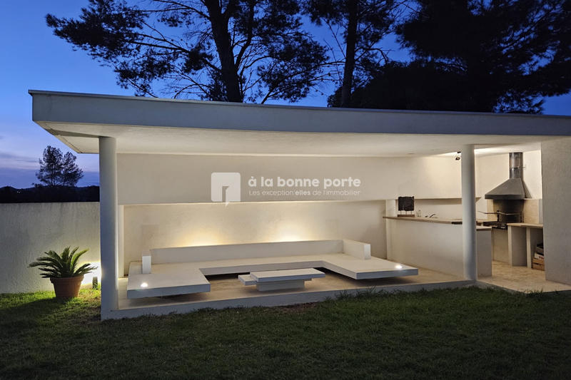 Maison contemporaine - 150 m² - 4 pièces