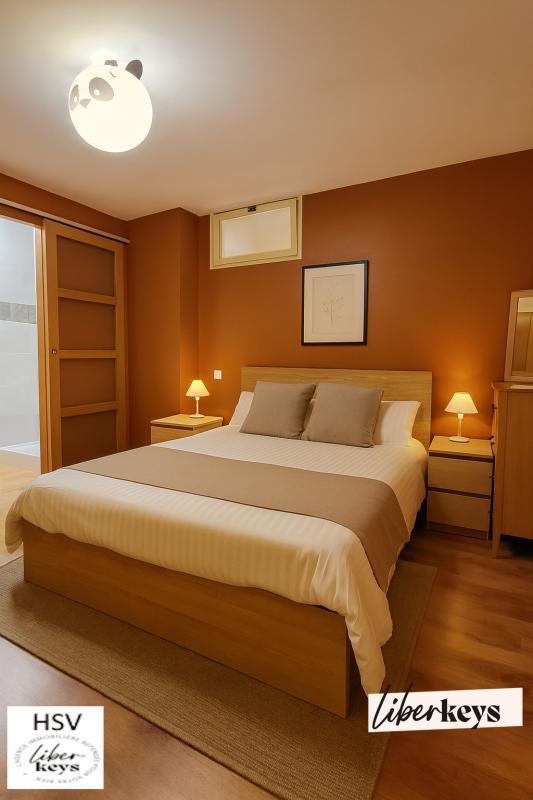 Demeure - 260 m² - 6 pièces