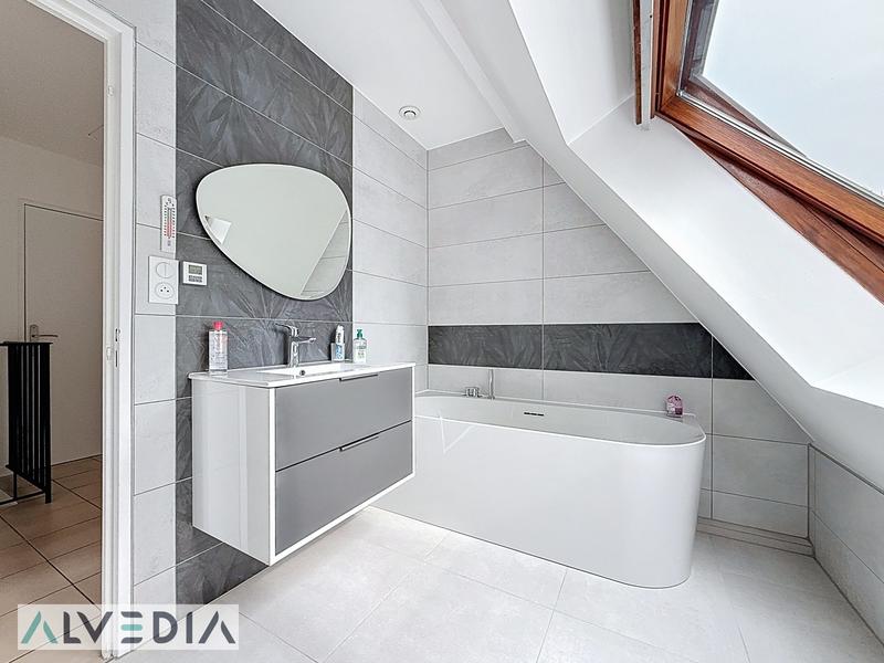 Maison ancienne - 109 m² - 5 pièces