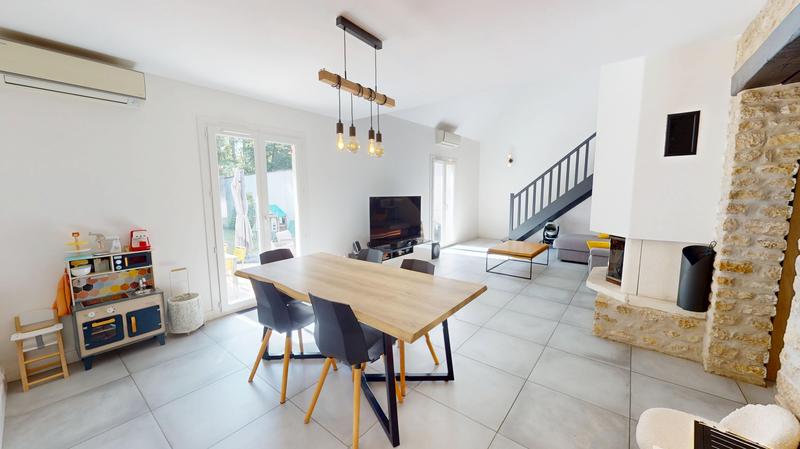 Maison - 100 m² - 5 pièces