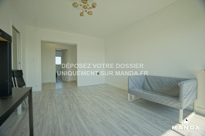 Chambre - 13 m² - 5 pièces