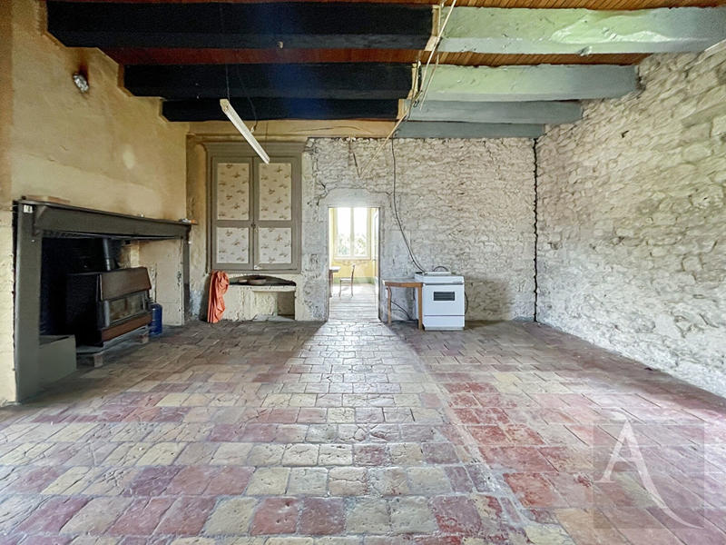 Maison - 102 m² - 4 pièces