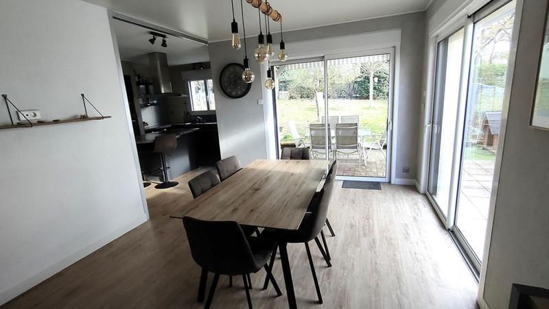 Maison - 97 m² - 5 pièces