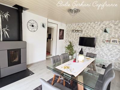 Maison - 107 m² - 6 pièces